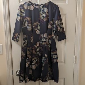 ❤ Gabby Skye Scuba Knit Dress Size 8